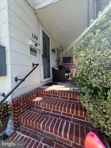 120 MIDDLE AVE, Millville, NJ 08332