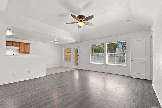 1320 SUMMERWOOD DR, New Braunfels, TX 78130