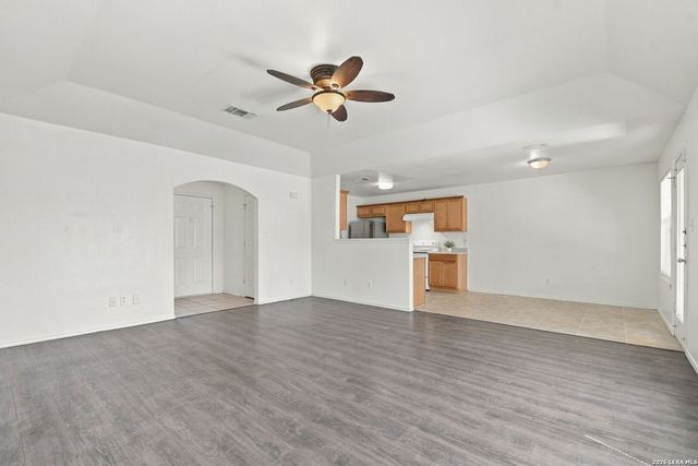 1320 SUMMERWOOD DR, New Braunfels, TX 78130