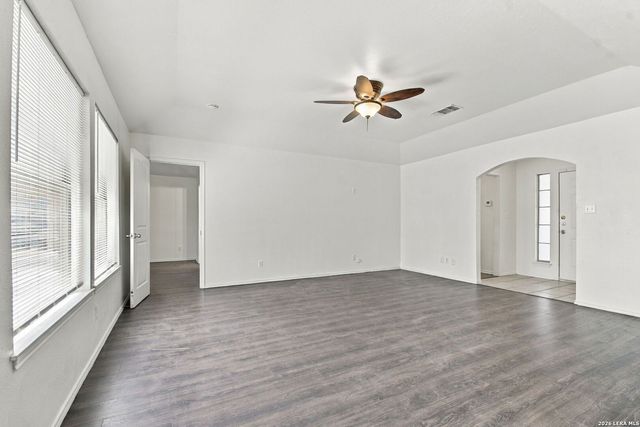 1320 SUMMERWOOD DR, New Braunfels, TX 78130