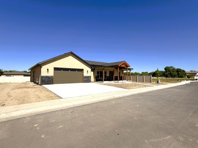363 Mee Canyon Circle, Fruita, CO 81521