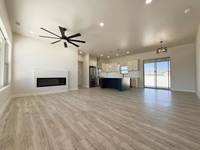 363 Mee Canyon Circle, Fruita, CO 81521
