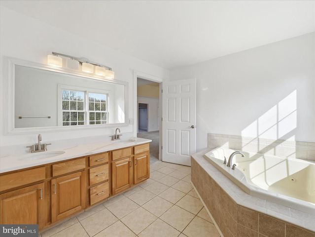 7980 GOLF VISTA DRIVE, Greencastle, PA 17225