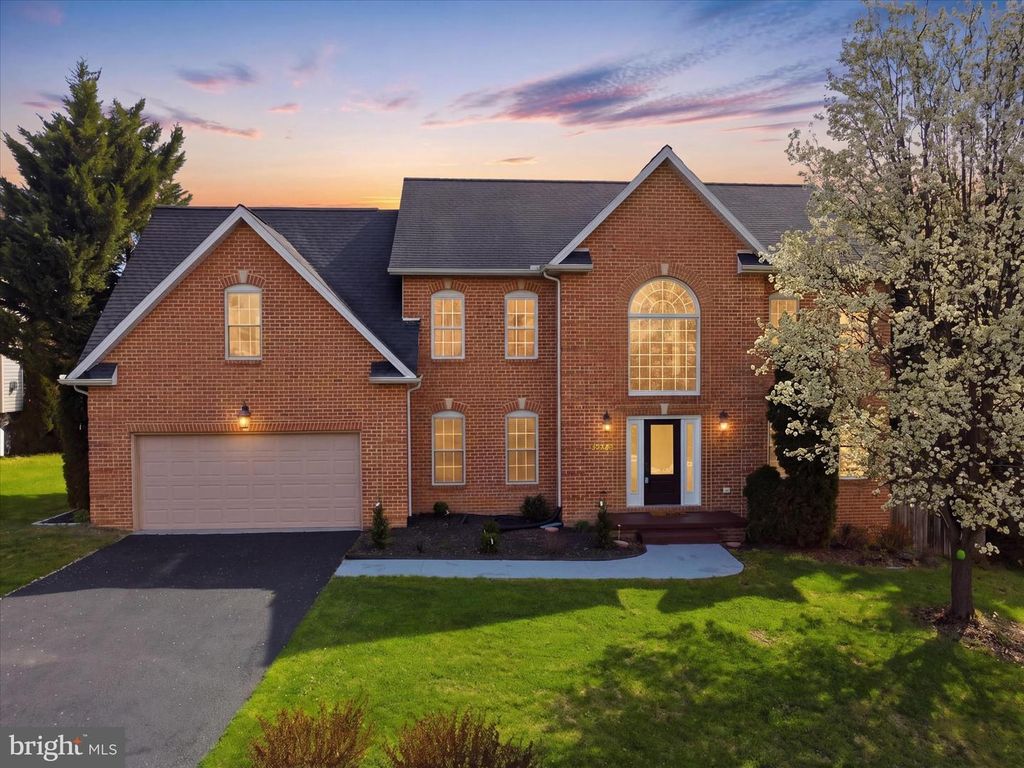 7980 GOLF VISTA DRIVE, Greencastle, PA 17225