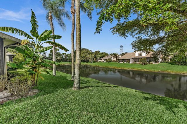 4787 Brighton Lakes Boulevard, Boynton Beach, FL 33436
