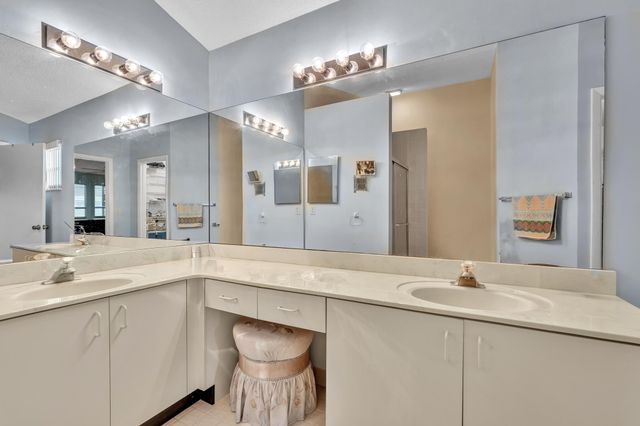4787 Brighton Lakes Boulevard, Boynton Beach, FL 33436