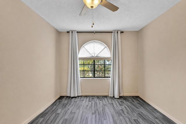 4787 Brighton Lakes Boulevard, Boynton Beach, FL 33436