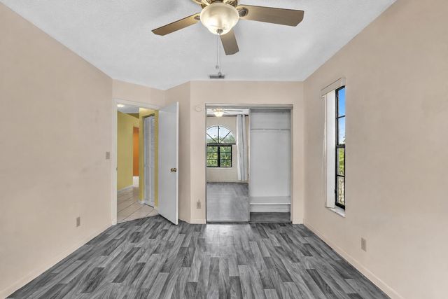 4787 Brighton Lakes Boulevard, Boynton Beach, FL 33436