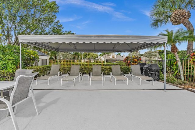 4787 Brighton Lakes Boulevard, Boynton Beach, FL 33436