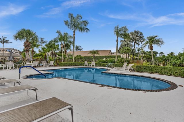 4787 Brighton Lakes Boulevard, Boynton Beach, FL 33436