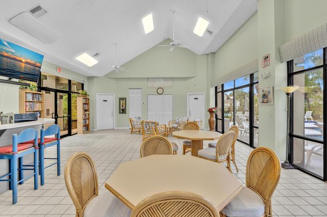 4787 Brighton Lakes Boulevard, Boynton Beach, FL 33436