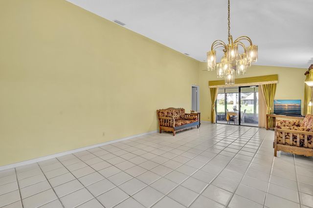4787 Brighton Lakes Boulevard, Boynton Beach, FL 33436