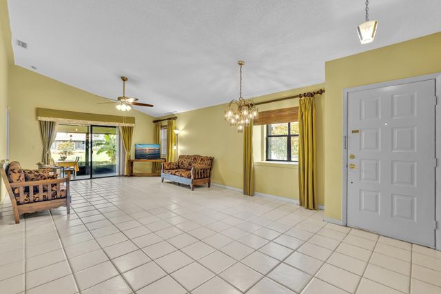 4787 Brighton Lakes Boulevard, Boynton Beach, FL 33436