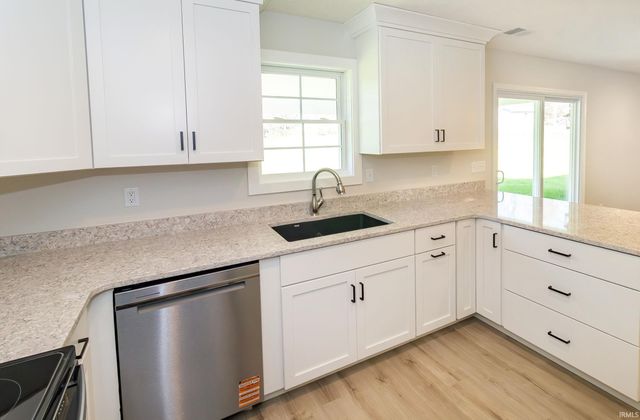 7340 Hwy 66, Wadesville, IN 47638