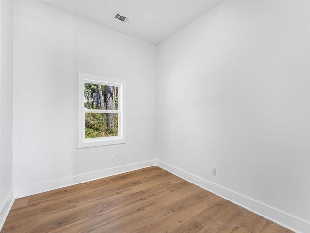 1571 Mary George Avenue NW, Atlanta, GA 30318