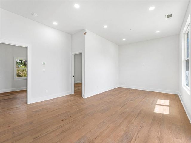 1571 Mary George Avenue NW, Atlanta, GA 30318