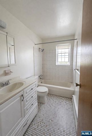 565 Grove Street A-11, Clifton, NJ 07013