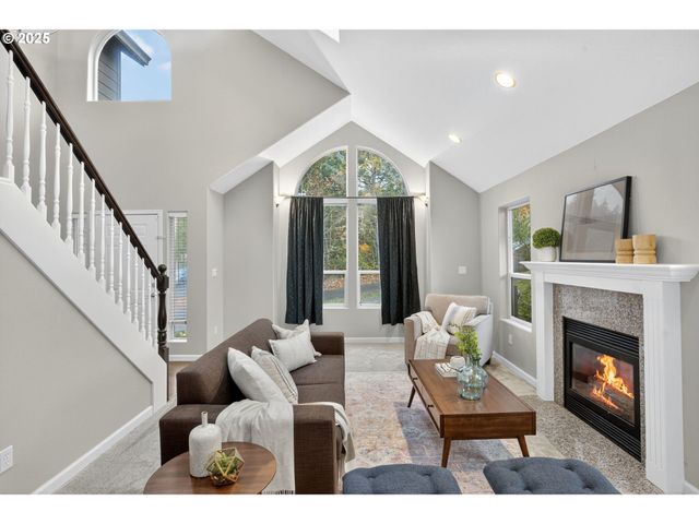 8047 Se 134TH Dr, Portland, OR 97236