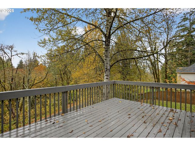 8047 Se 134TH Dr, Portland, OR 97236