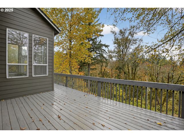 8047 Se 134TH Dr, Portland, OR 97236