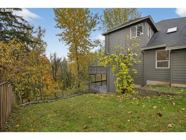 8047 Se 134TH Dr, Portland, OR 97236