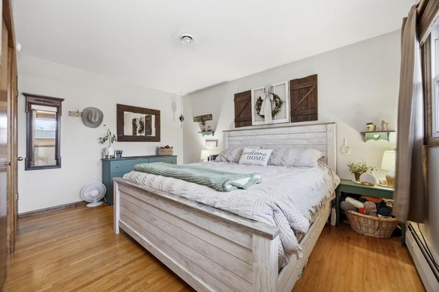 90 25th Avenue N, Fargo, ND 58102