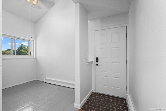 7977 Countryside Drive 107, Niwot, CO 80503