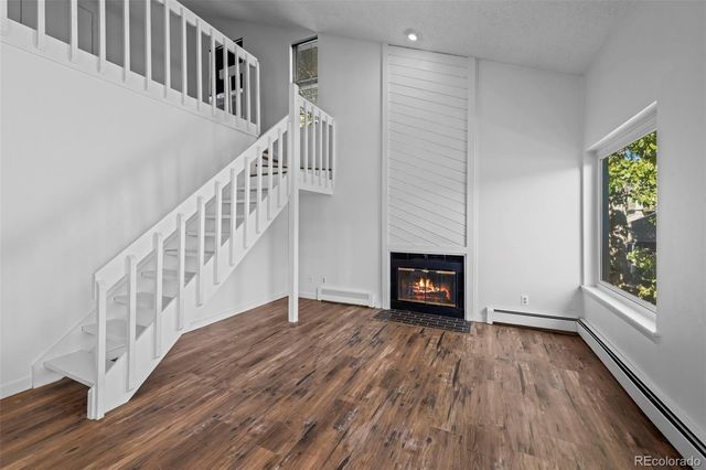 7977 Countryside Drive 107, Niwot, CO 80503