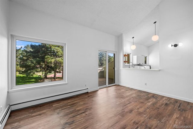 7977 Countryside Drive 107, Niwot, CO 80503