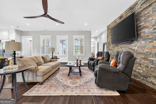 320 Buck Creek Road, Griffin, GA 30224