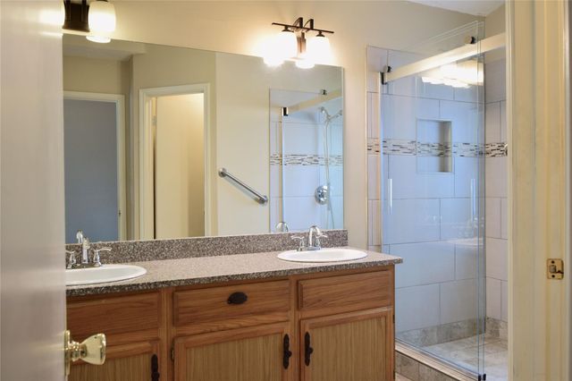 1105 Forest Oaks PATH, Cedar Park, TX 78613