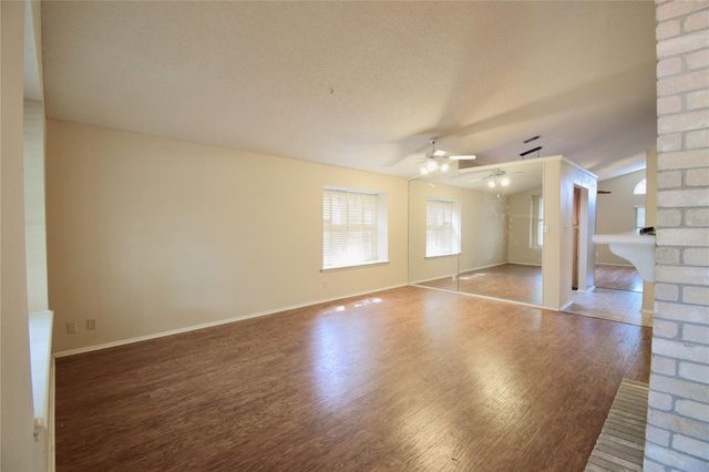 1105 Forest Oaks PATH, Cedar Park, TX 78613