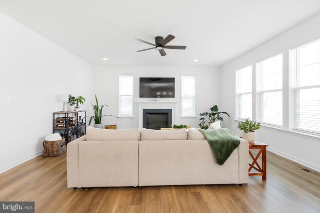 301 HOMER CT, Martinsburg, WV 25403