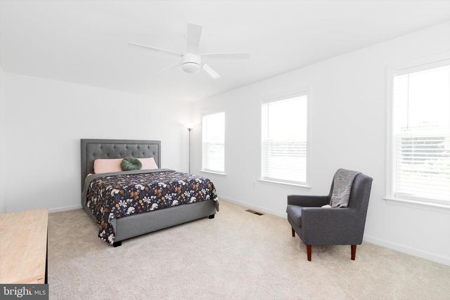 301 HOMER CT, Martinsburg, WV 25403