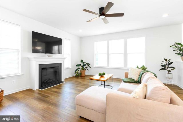 301 HOMER CT, Martinsburg, WV 25403