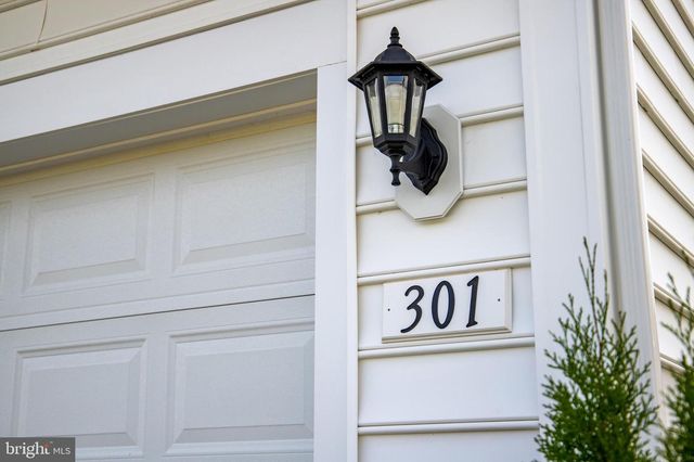 301 HOMER CT, Martinsburg, WV 25403