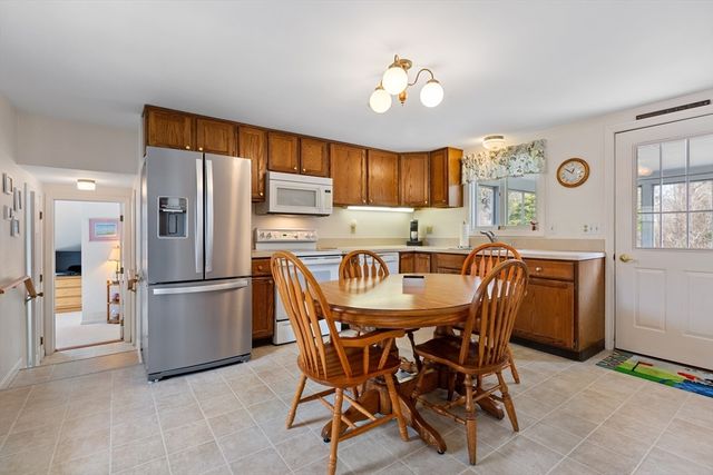 49 Doane Rd, Harwich, MA 02646