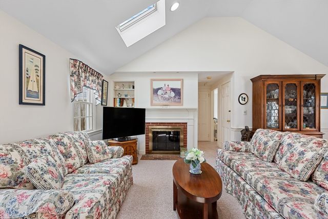 49 Doane Rd, Harwich, MA 02646