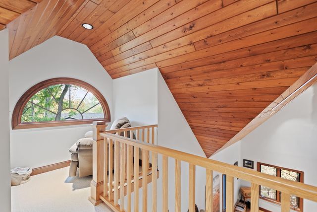 11515 Riviera Drive, New Buffalo, MI 49117