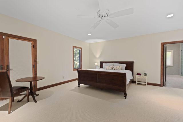 11515 Riviera Drive, New Buffalo, MI 49117