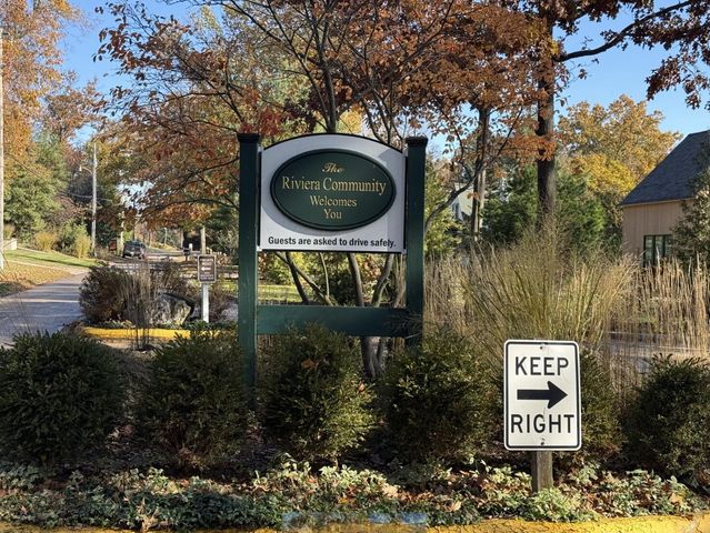 11515 Riviera Drive, New Buffalo, MI 49117