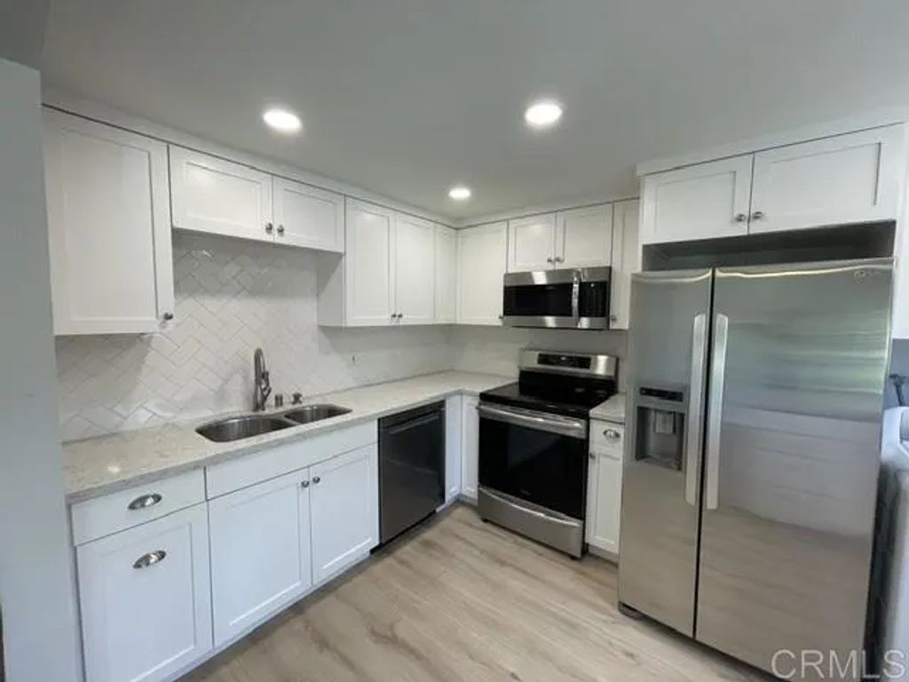 1176 Denver Lane C, El Cajon, CA 92021