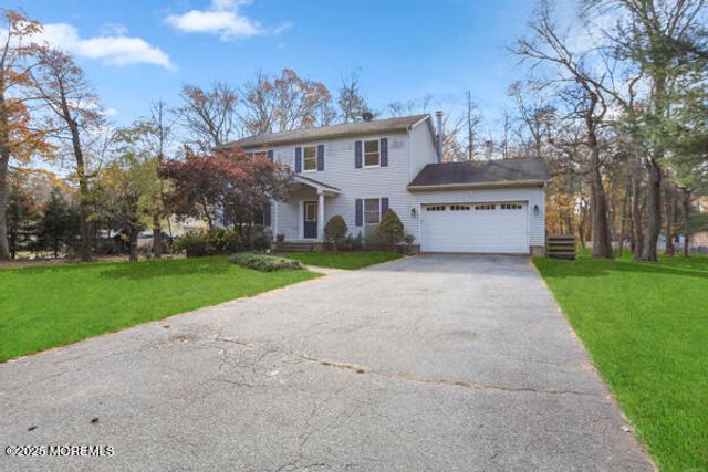 1045 Farmingdale Road, Jackson, NJ 08527