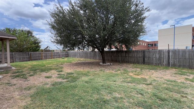 357 Nottingham LOOP, Kyle, TX 78640