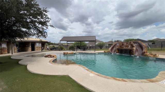 357 Nottingham LOOP, Kyle, TX 78640