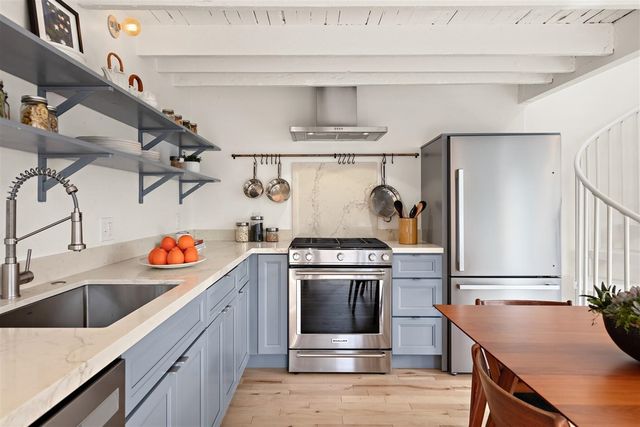 1447 1447 Kains Ave, Berkeley, CA 94702