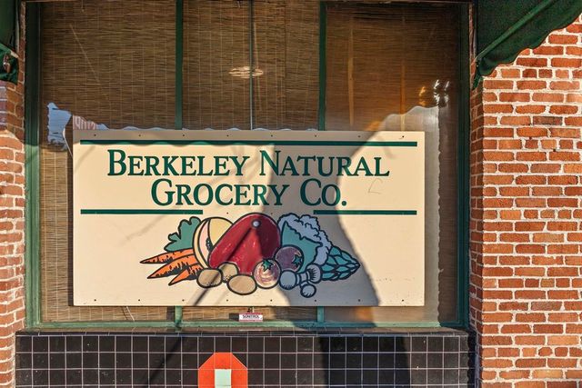 1447 1447 Kains Ave, Berkeley, CA 94702