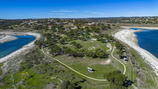 150 Riddle, Spring Branch, TX 78070