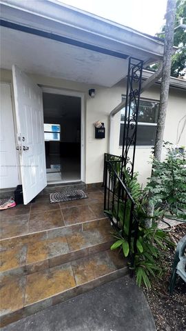 1930 SW 25th Ter 2, Miami, FL 33133