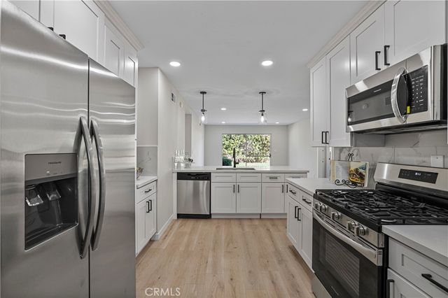 19615 Cedarcreek, Canyon Country, CA 91351